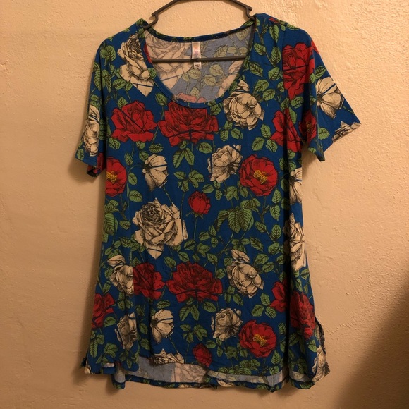 Lularoe Classic T Medium - Picture 1 of 2